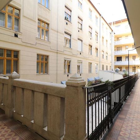 Broadway Downtown Deluxe Budapesta Exterior foto